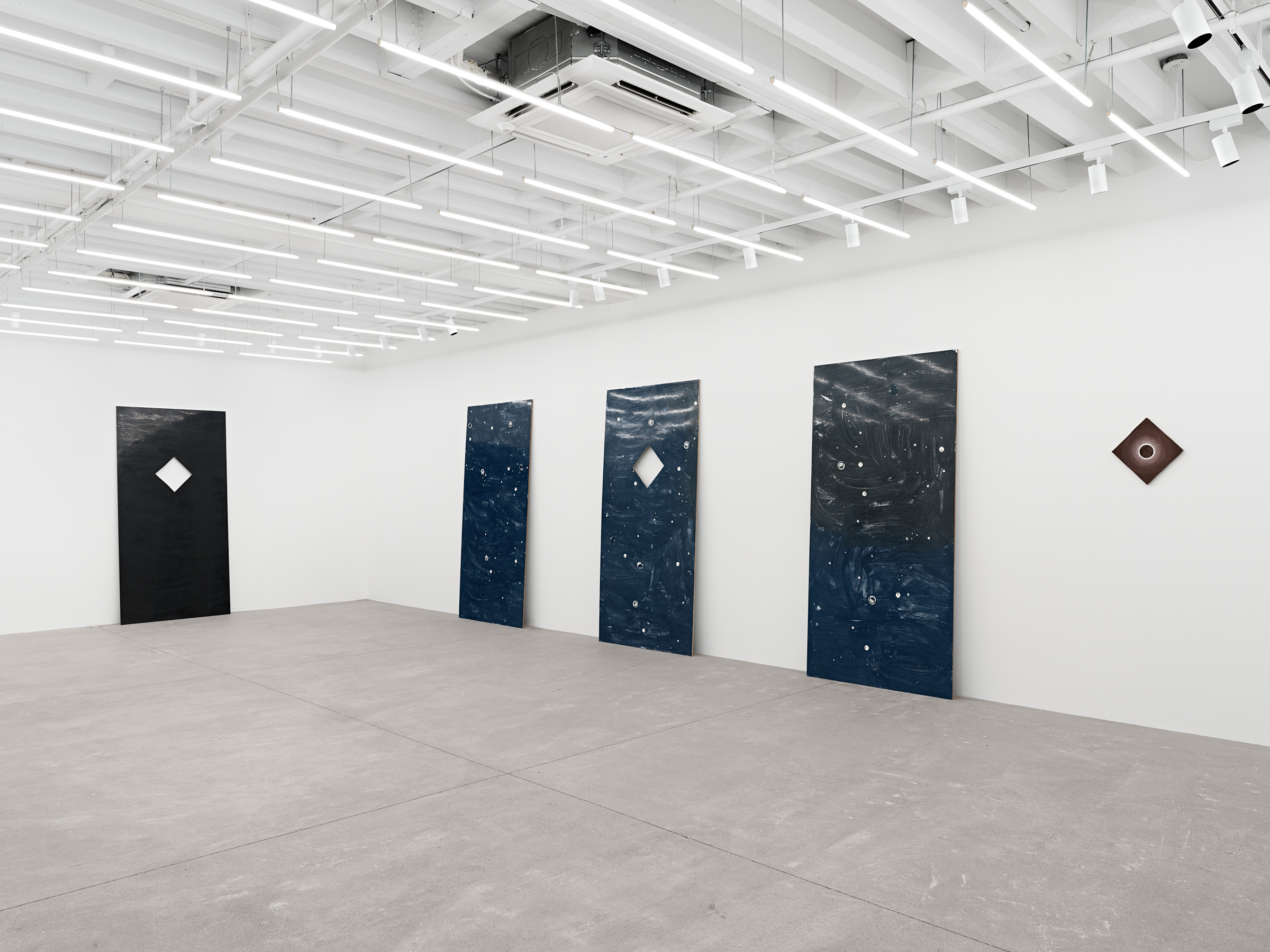 Installation view, Alex Kwartler: Eclipse, Magenta Plains, New York, NY 2022.