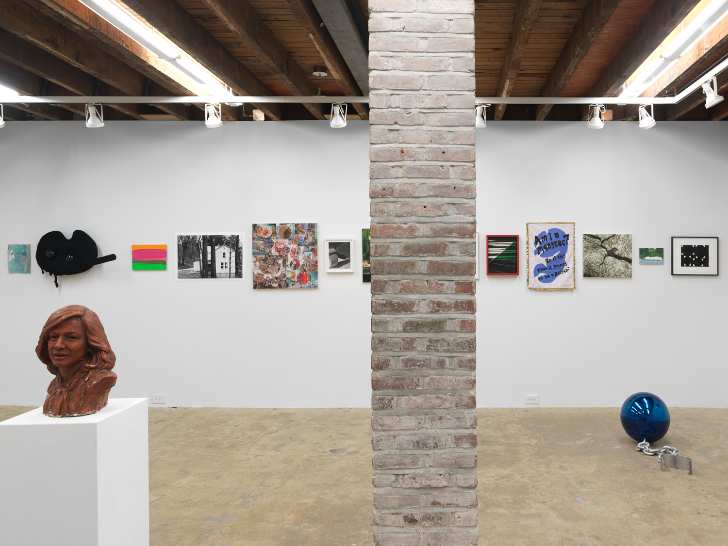 Installation view, Friends & Family, Magenta Plains, New York, NY 2021.