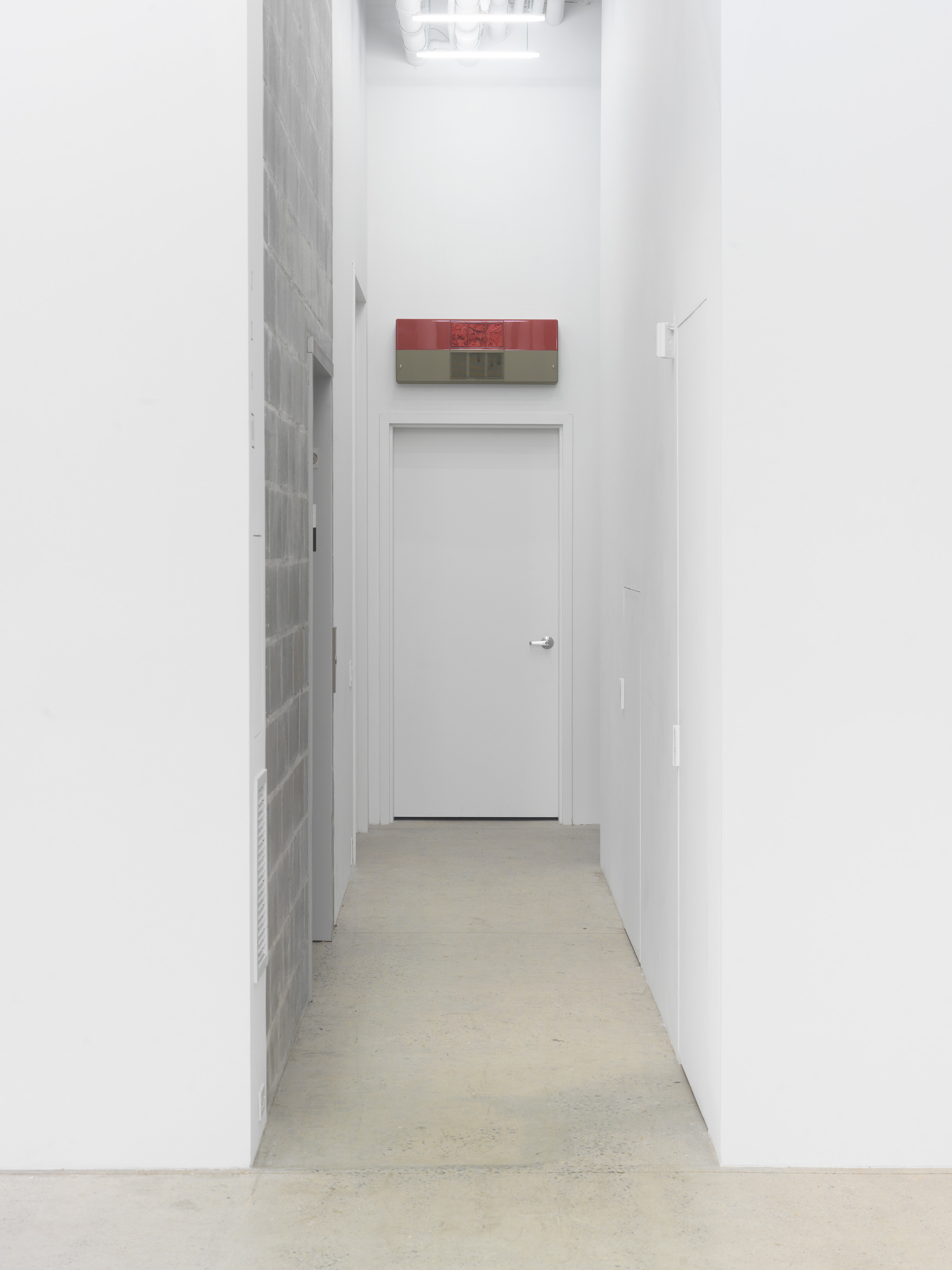 Installation view, Philip Seibel: Gehäuse, Magenta Plains, New York, NY, 2023.