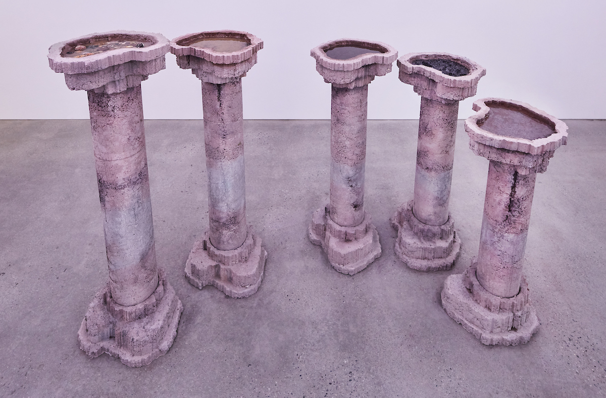 Installation view, Tiril Hasselknippe: Braut, Magenta Plains, New York, NY, 2020